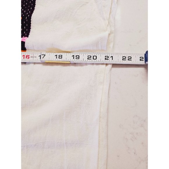 Hand Stitched and embroidered blouse size Medium white purple cotton - Picture 4 of 12